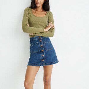 Madewell Stretch Denim A-Line Mini Skirt in Salisbury Wash: Patch Pocket Edition